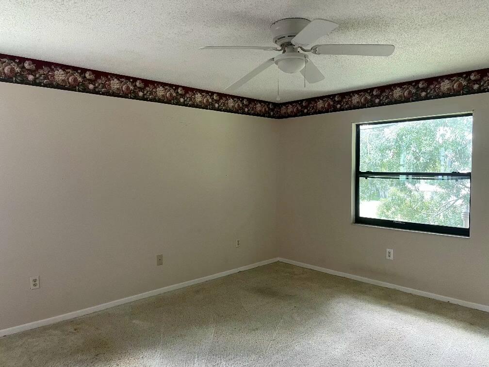 Property image 13 / 19