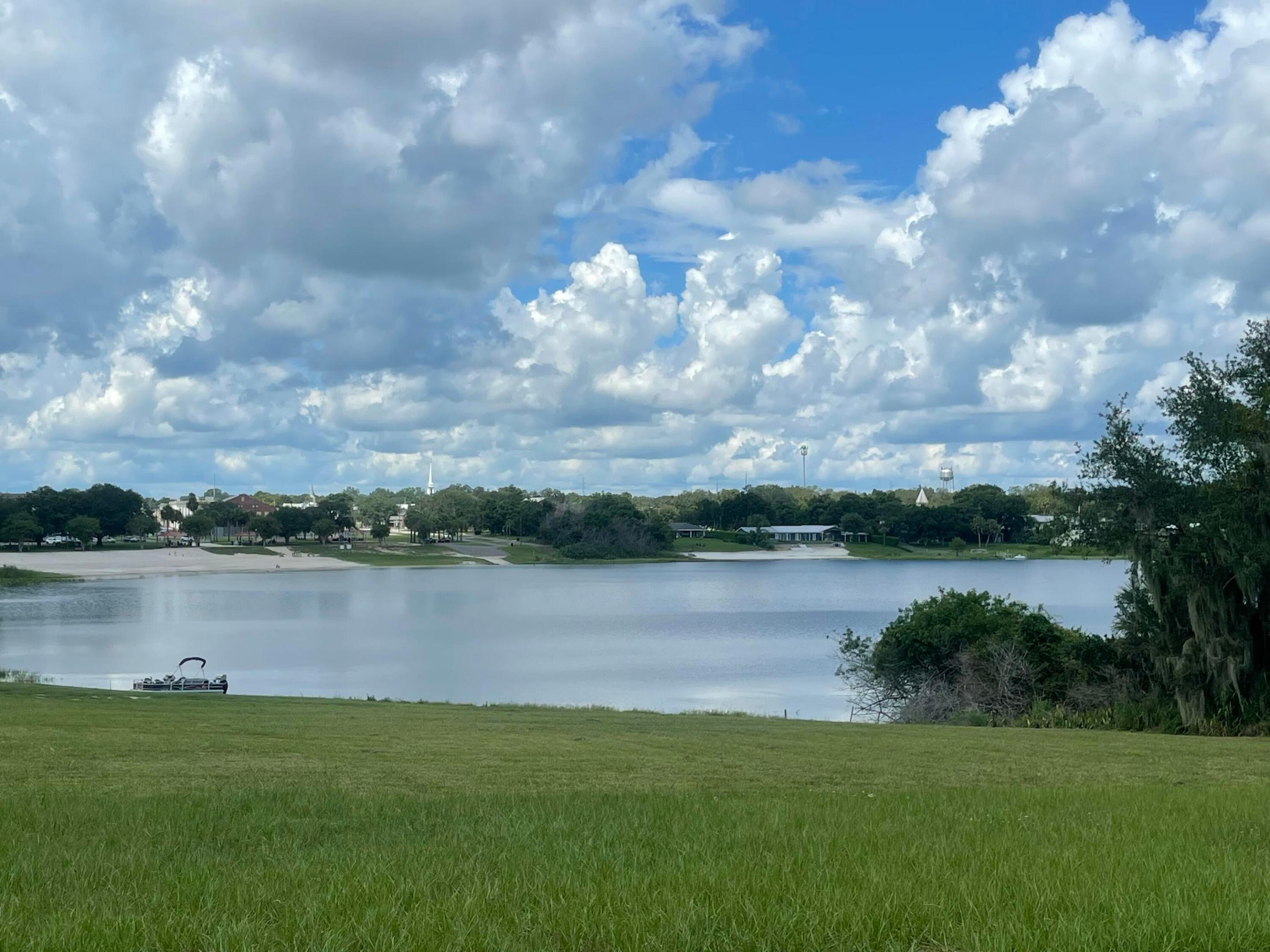 Property image 7 / 19