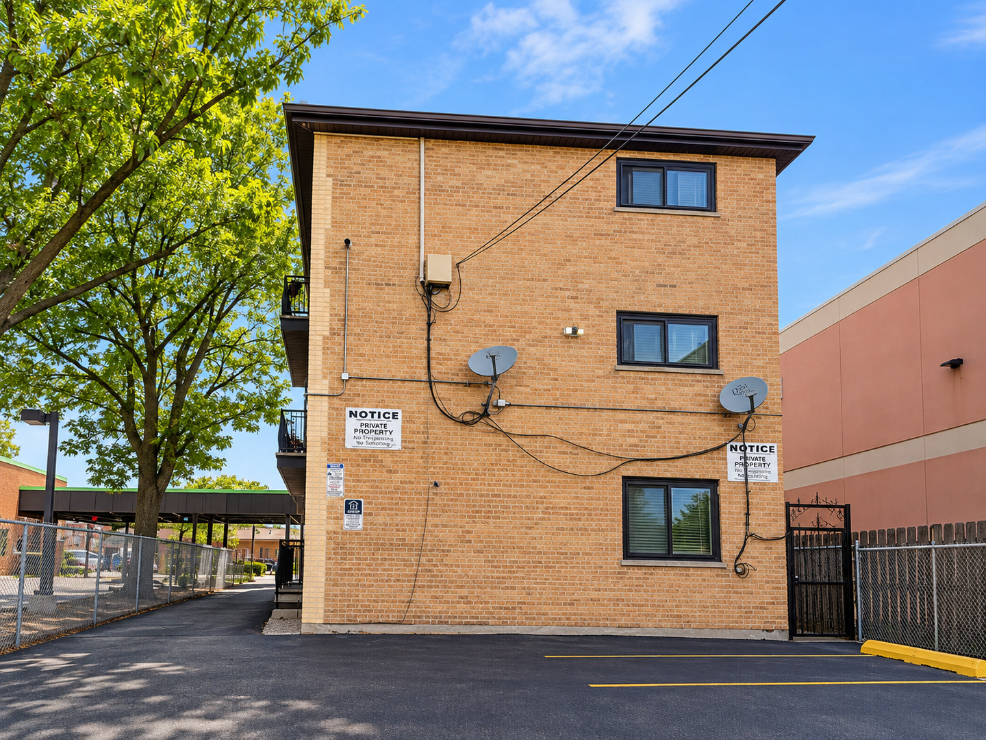 Property image 13 / 14