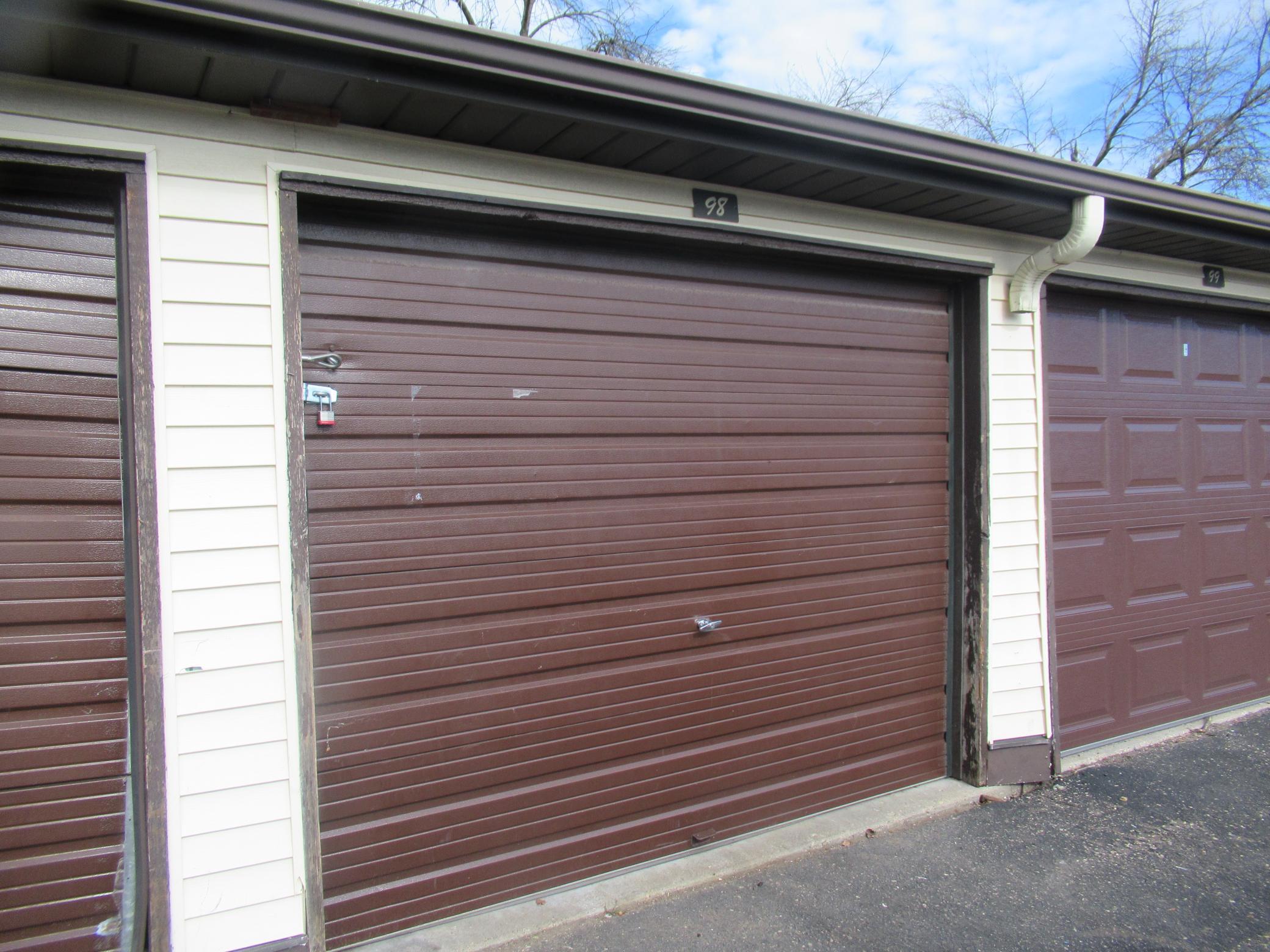 Property image 11 / 12