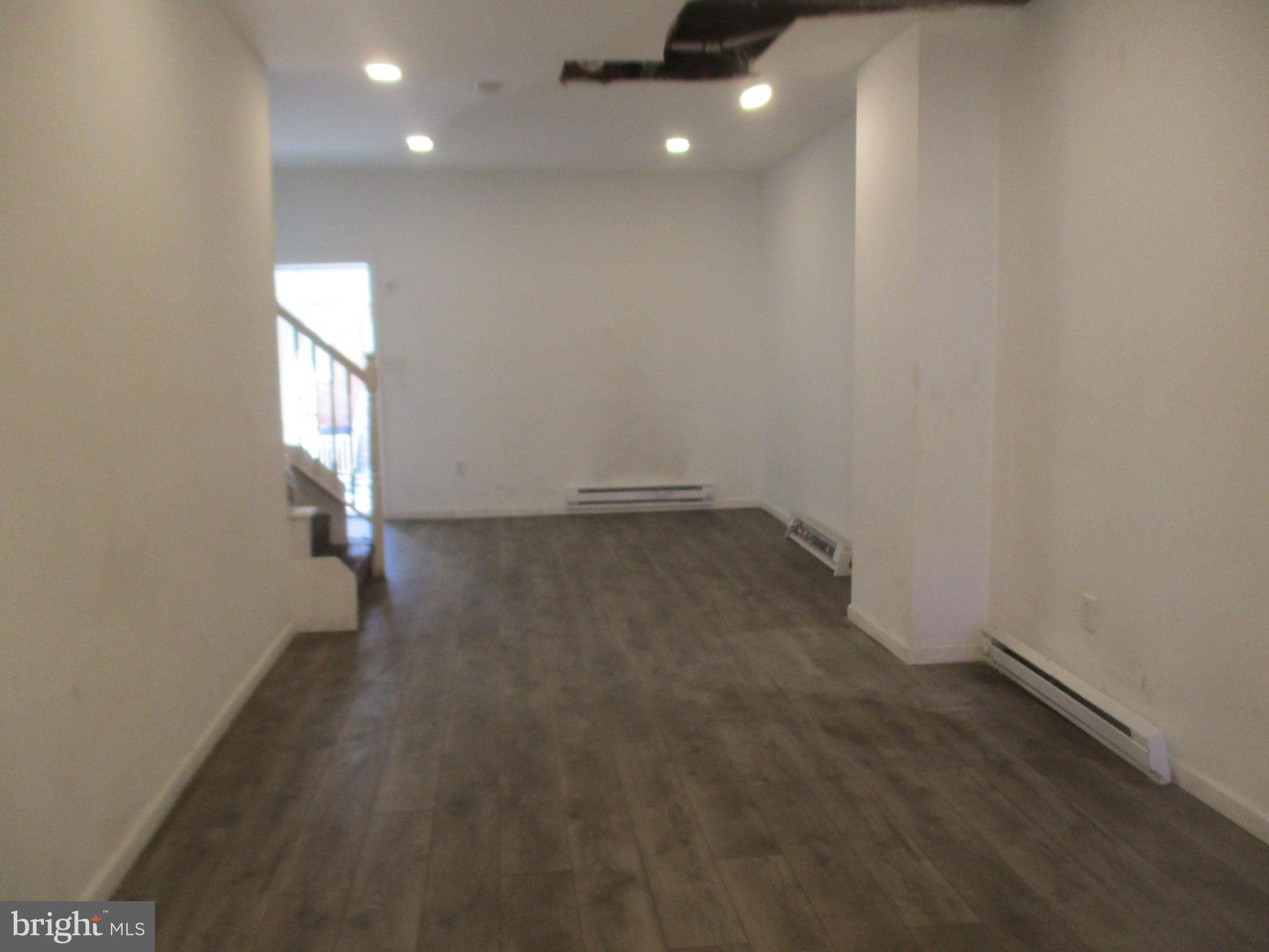View property gallery image 3