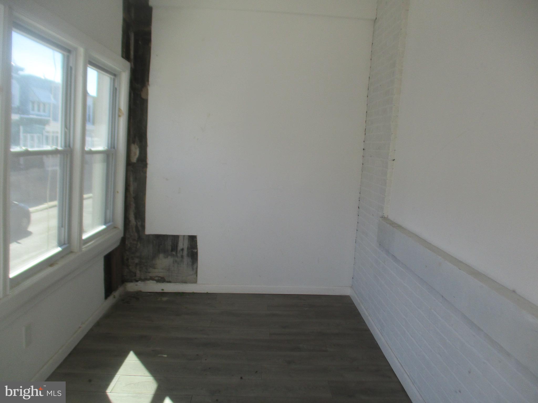 Property image 7 / 17
