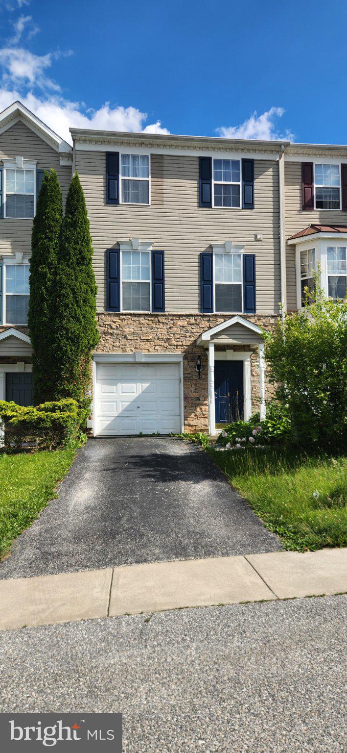 Home - 3887 Cannon Ct, York, PA 17408