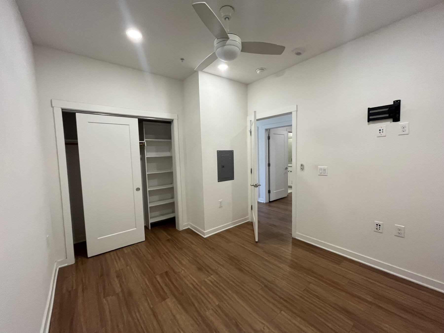 Property image 10 / 17