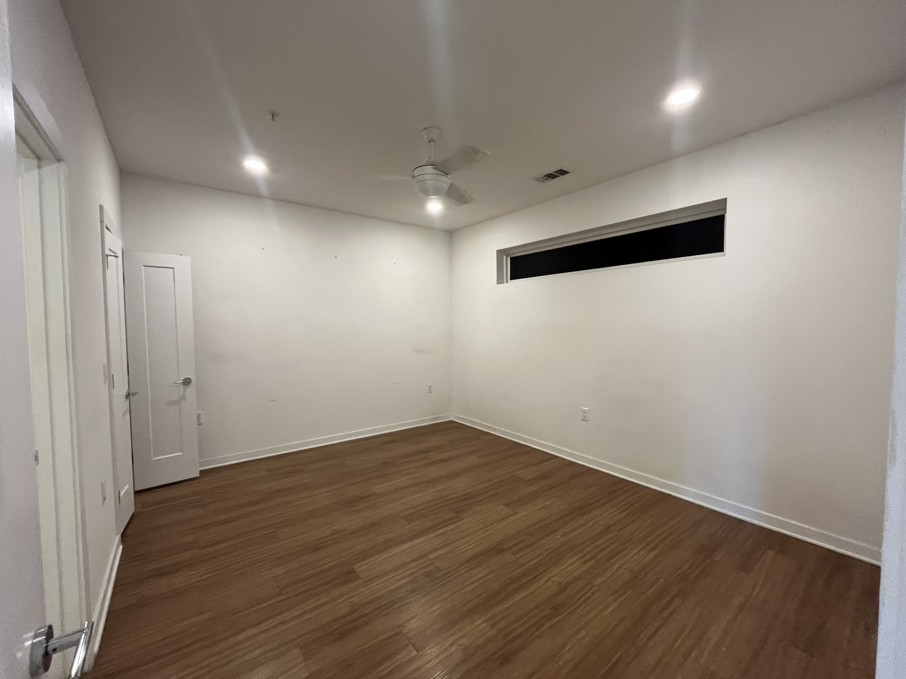 Property image 11 / 17