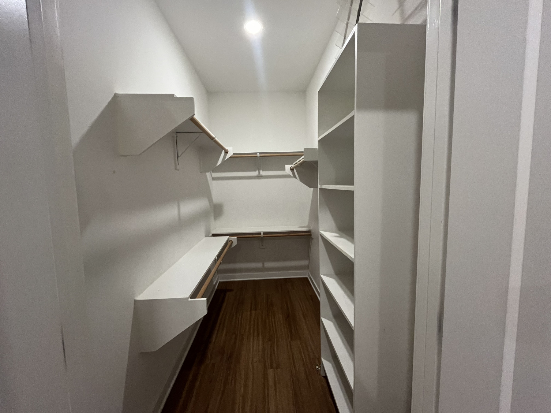 Property image 14 / 17