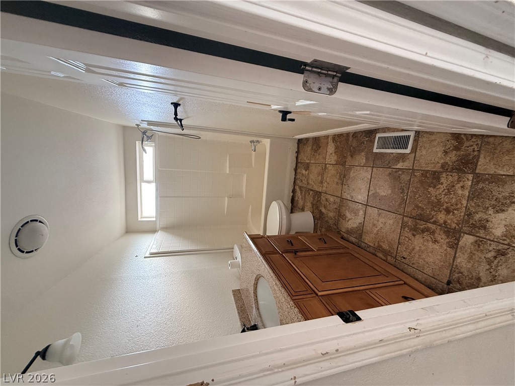 Property image 22 / 23