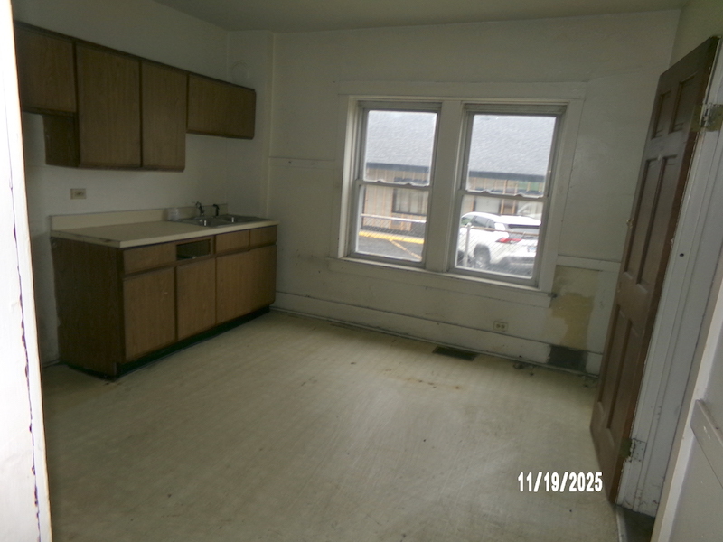 Property image 10 / 44