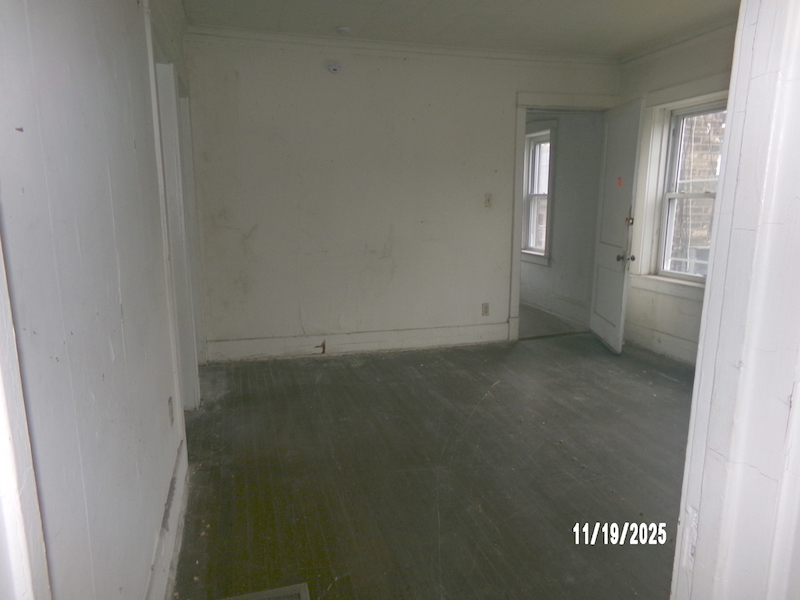 Property image 13 / 44