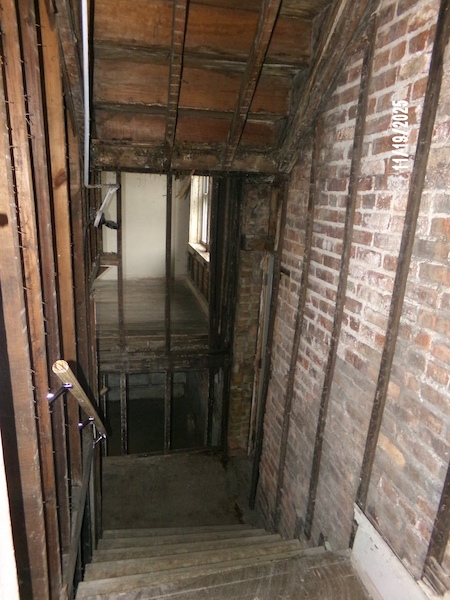 Property image 17 / 44