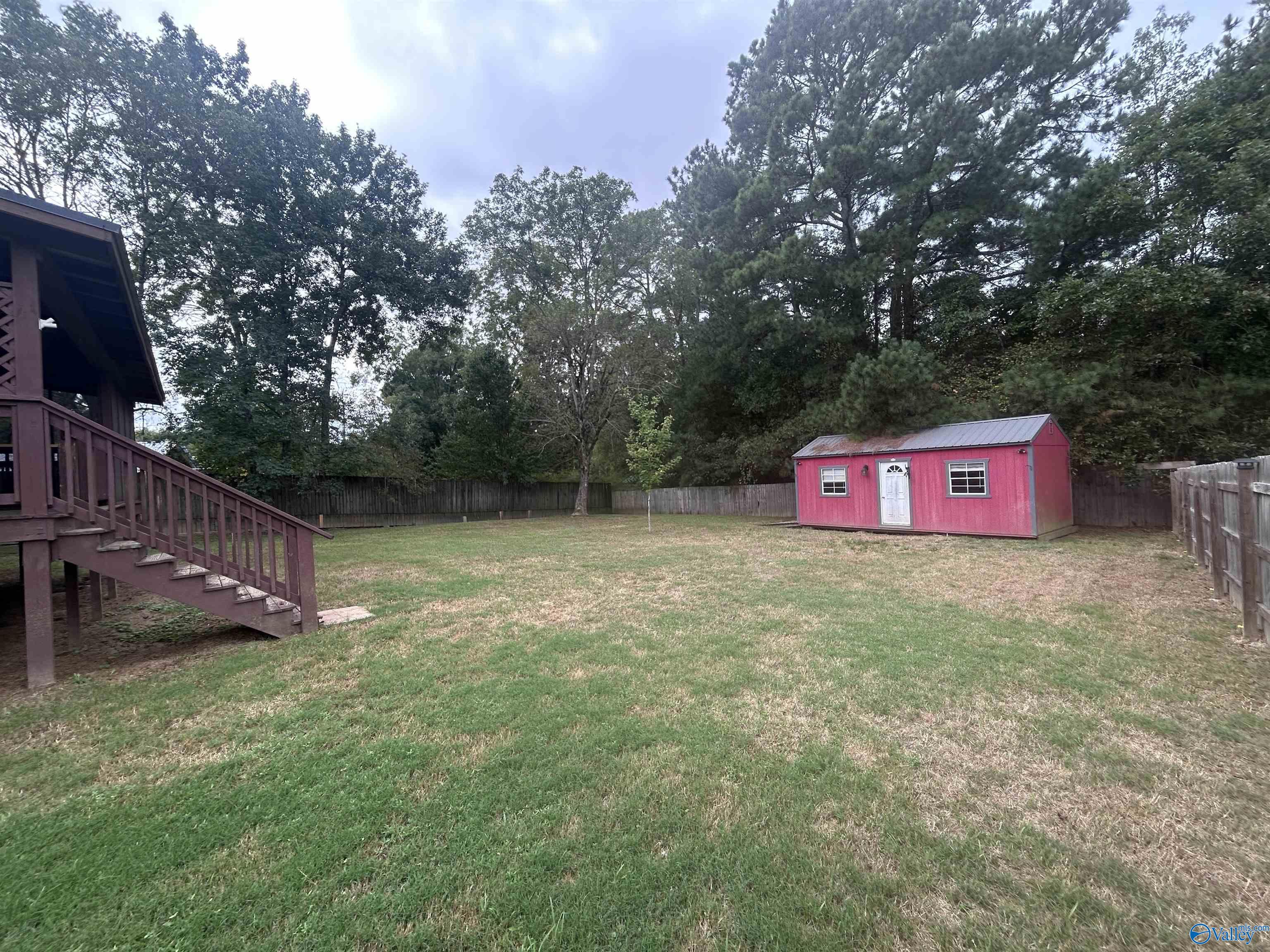 Property image 11 / 12