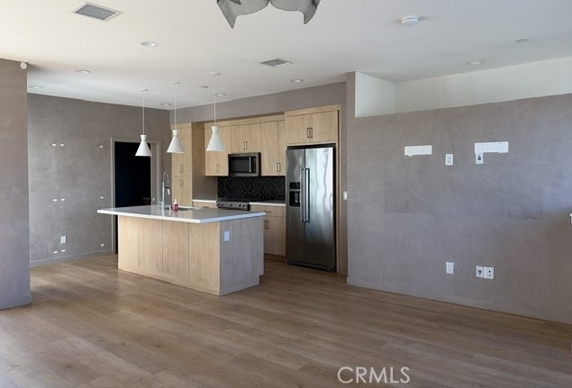 Property image 6 / 12
