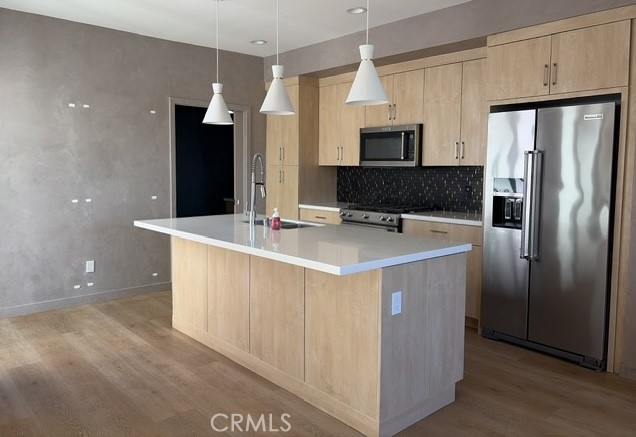 Property image 8 / 12
