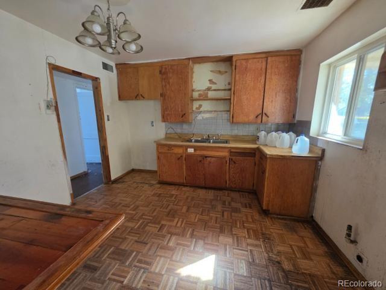 View property gallery image 2