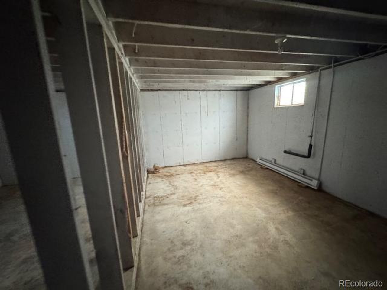 Property image 12 / 16