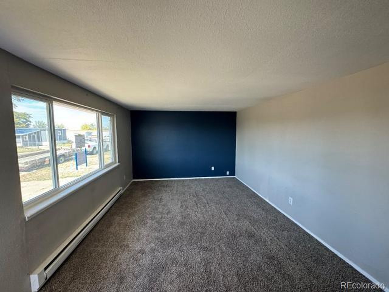 View property gallery image 4