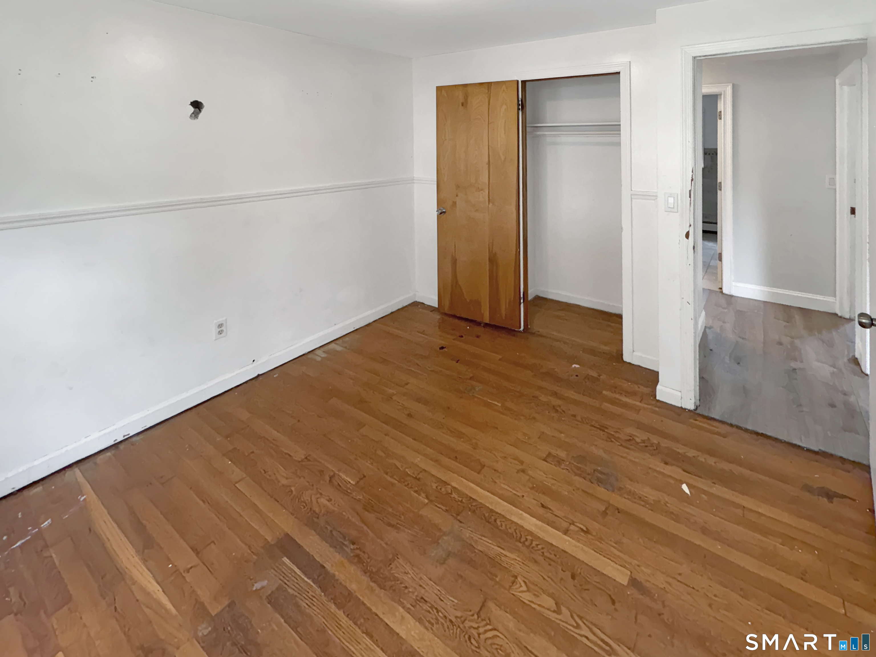 View property gallery image 5