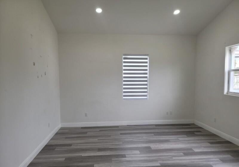 Property image 7 / 19