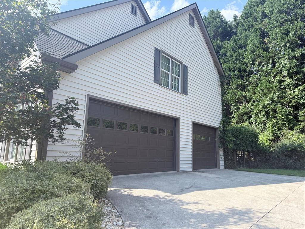 Property image 15 / 16