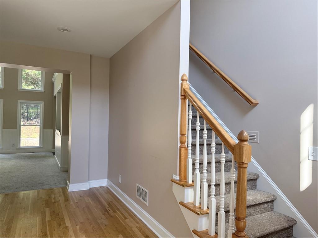 View property gallery image 4