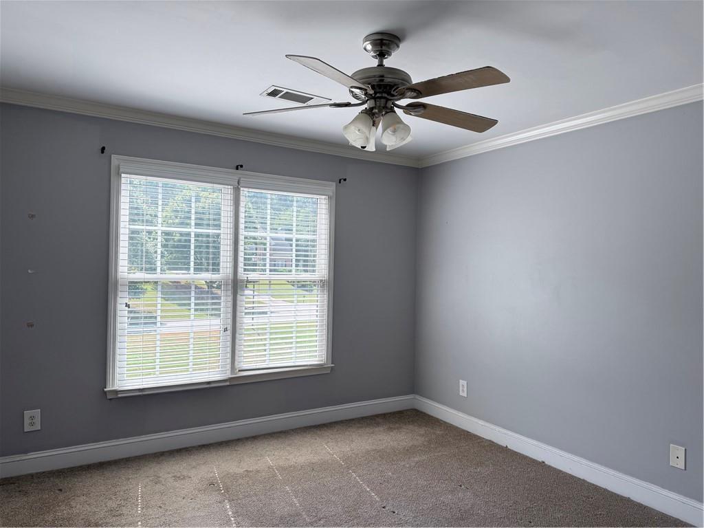 Property image 9 / 16