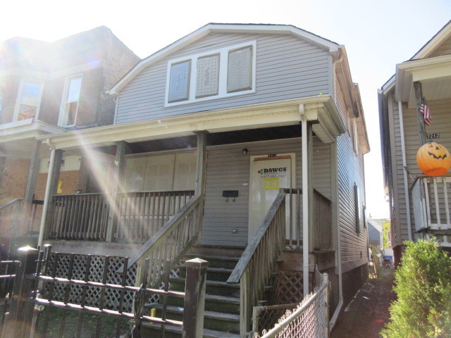 View property gallery image 2