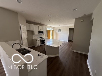 Property image 11 / 17