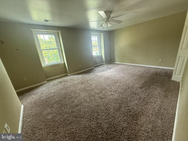 Property image 7 / 16