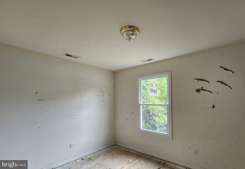 Property image 6 / 6
