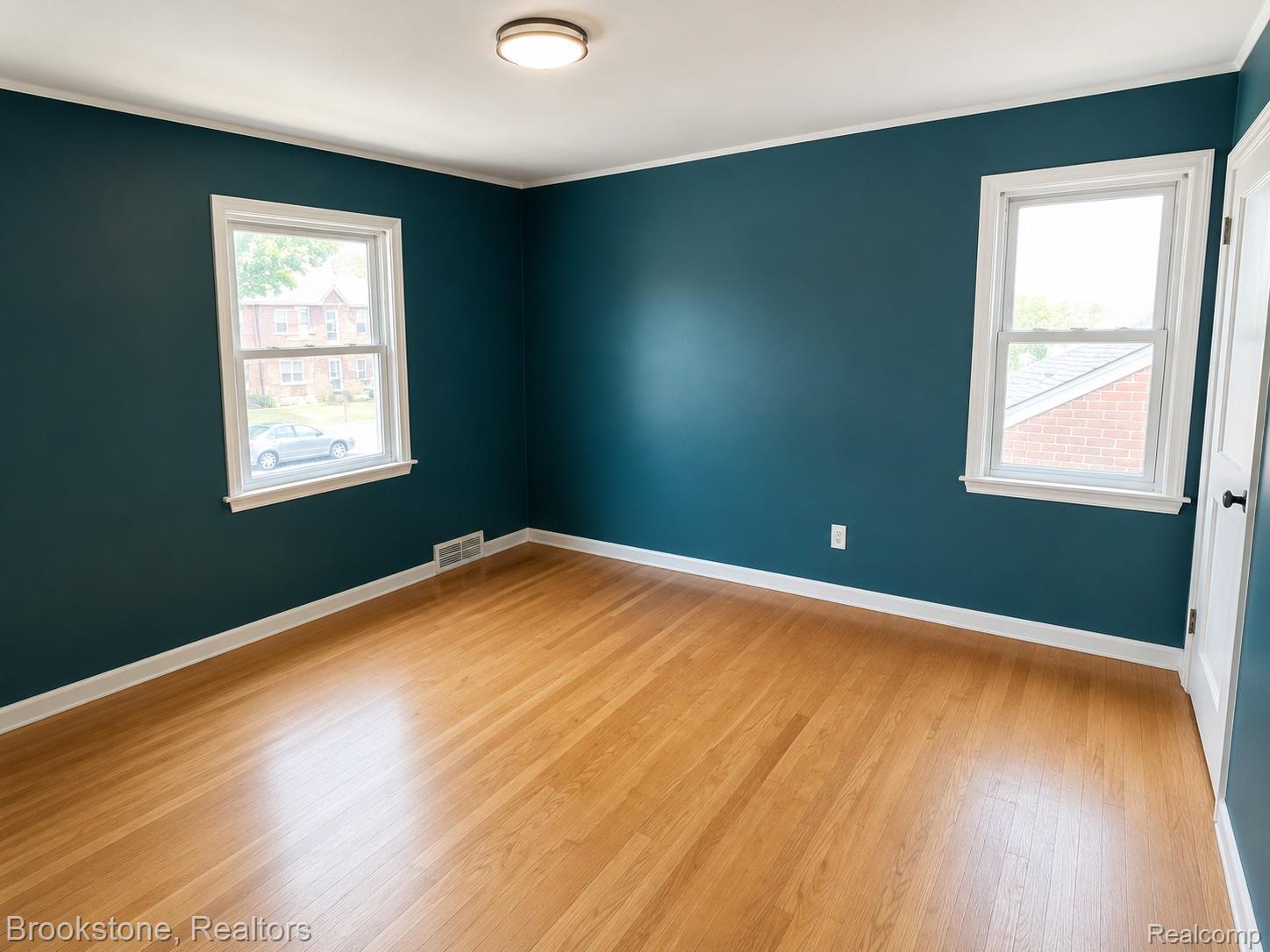 Property image 9 / 15