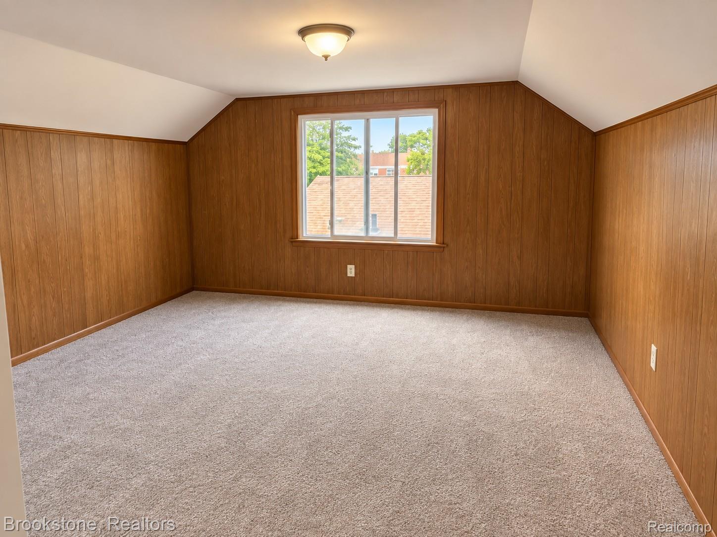 Property image 17 / 17