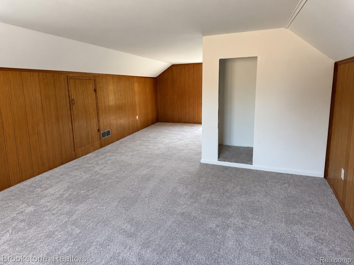 Property image 7 / 17