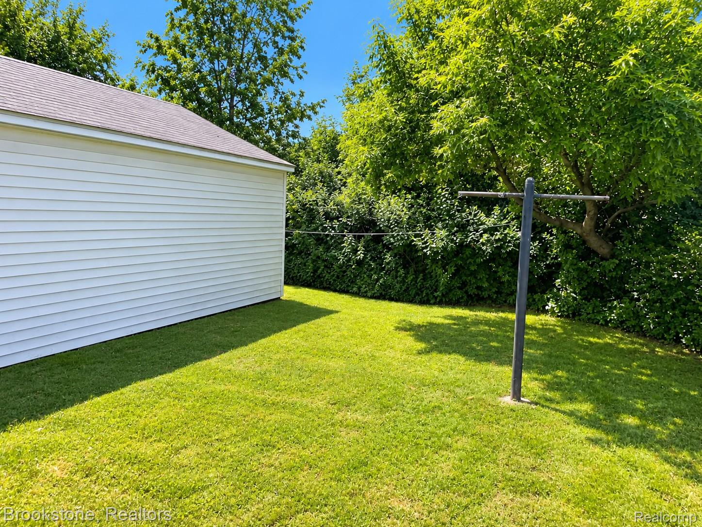 Property image 9 / 17