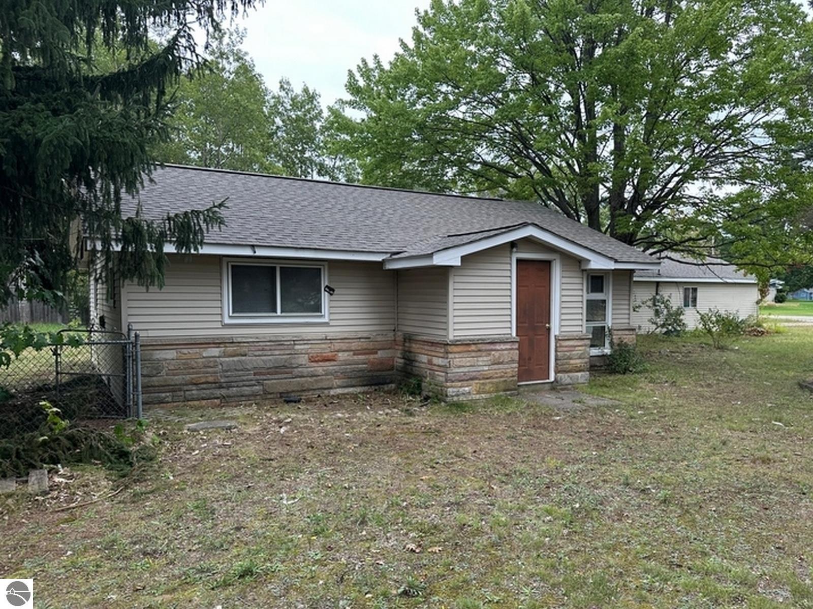 View property gallery image 1