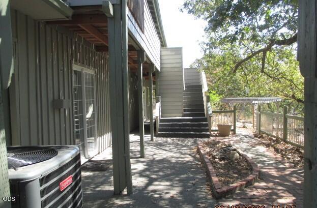 View property gallery image 2