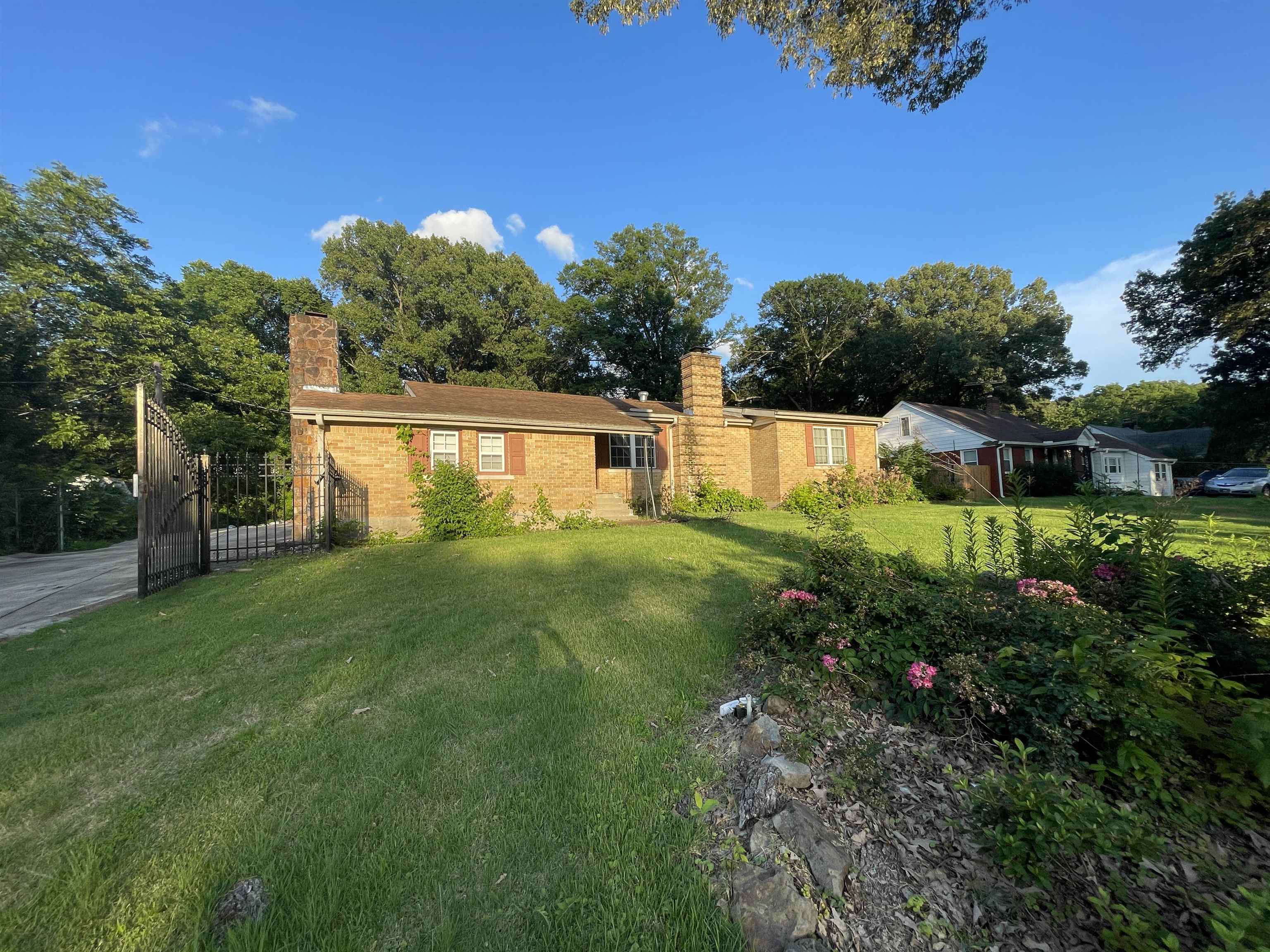 View property gallery image 1