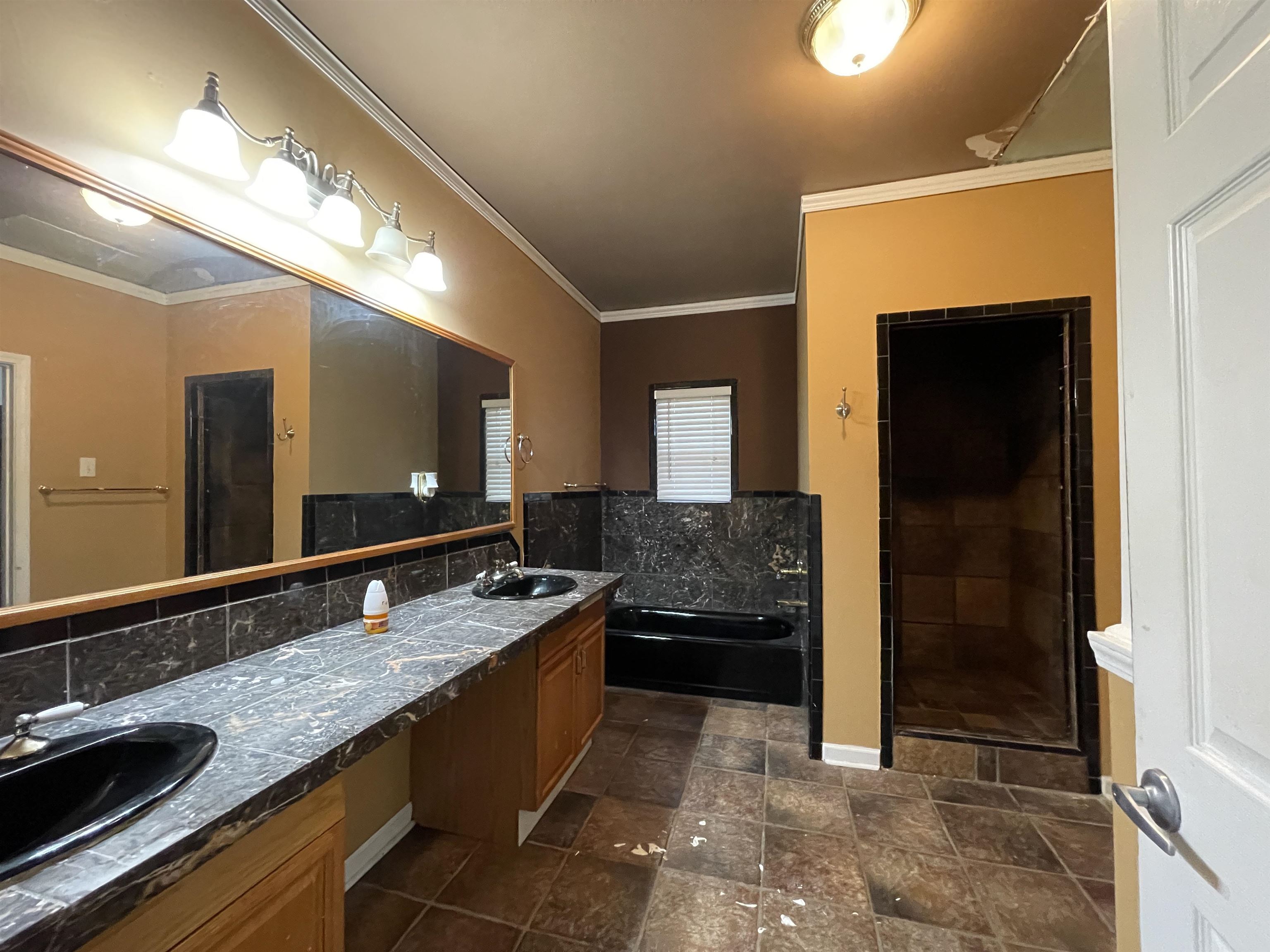 Property image 20 / 23