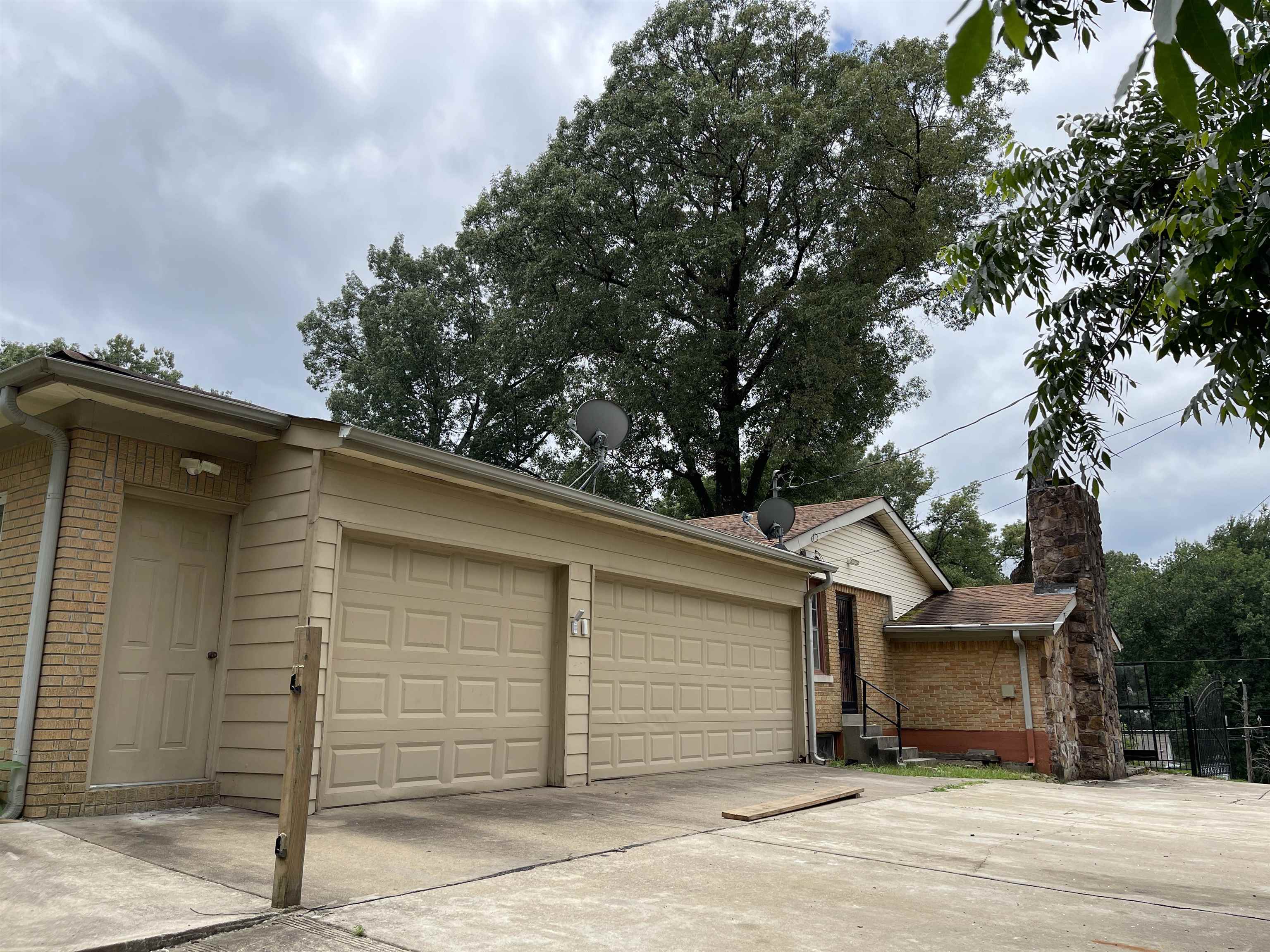 View property gallery image 4