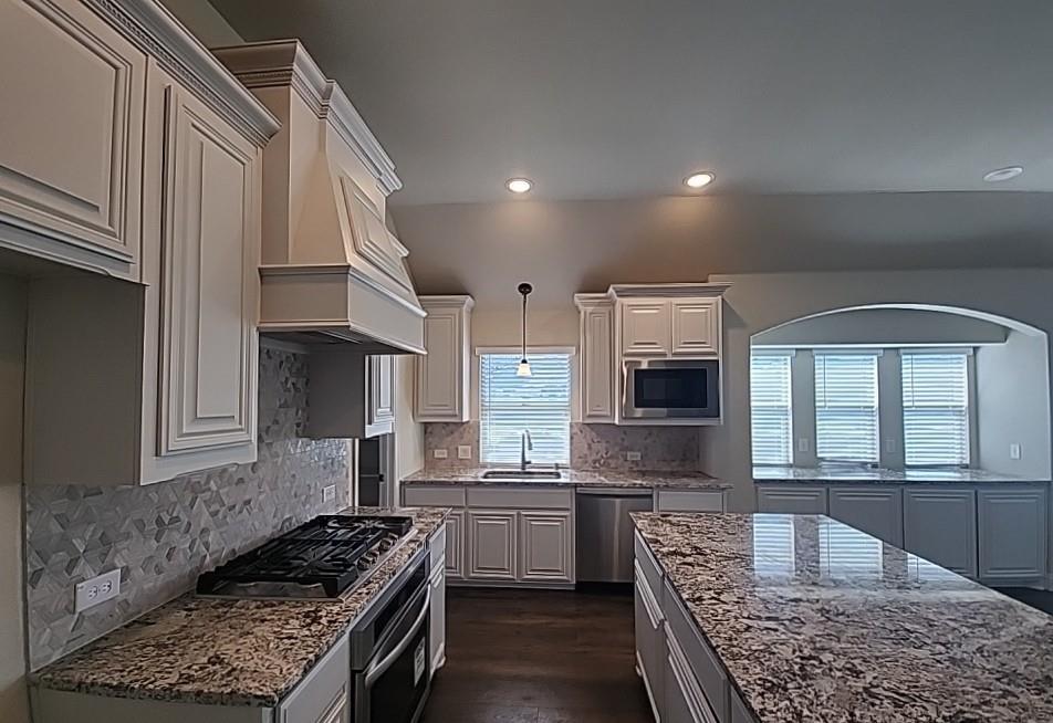 Property image 6 / 17