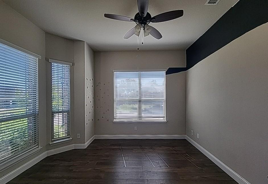Property image 8 / 17