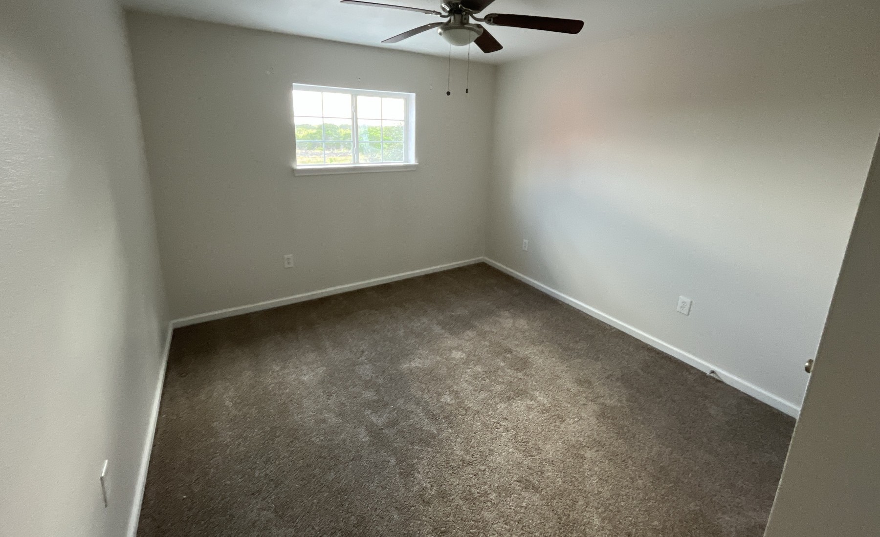 Property image 23 / 23
