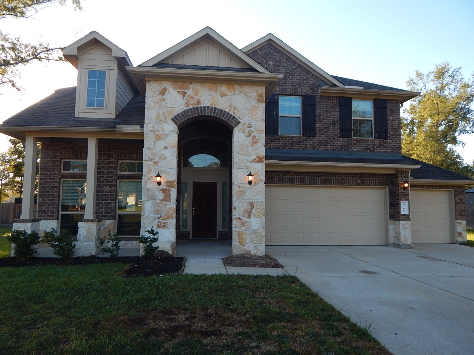 Home - 9155 White Tail Drive, Conroe, TX 77303
