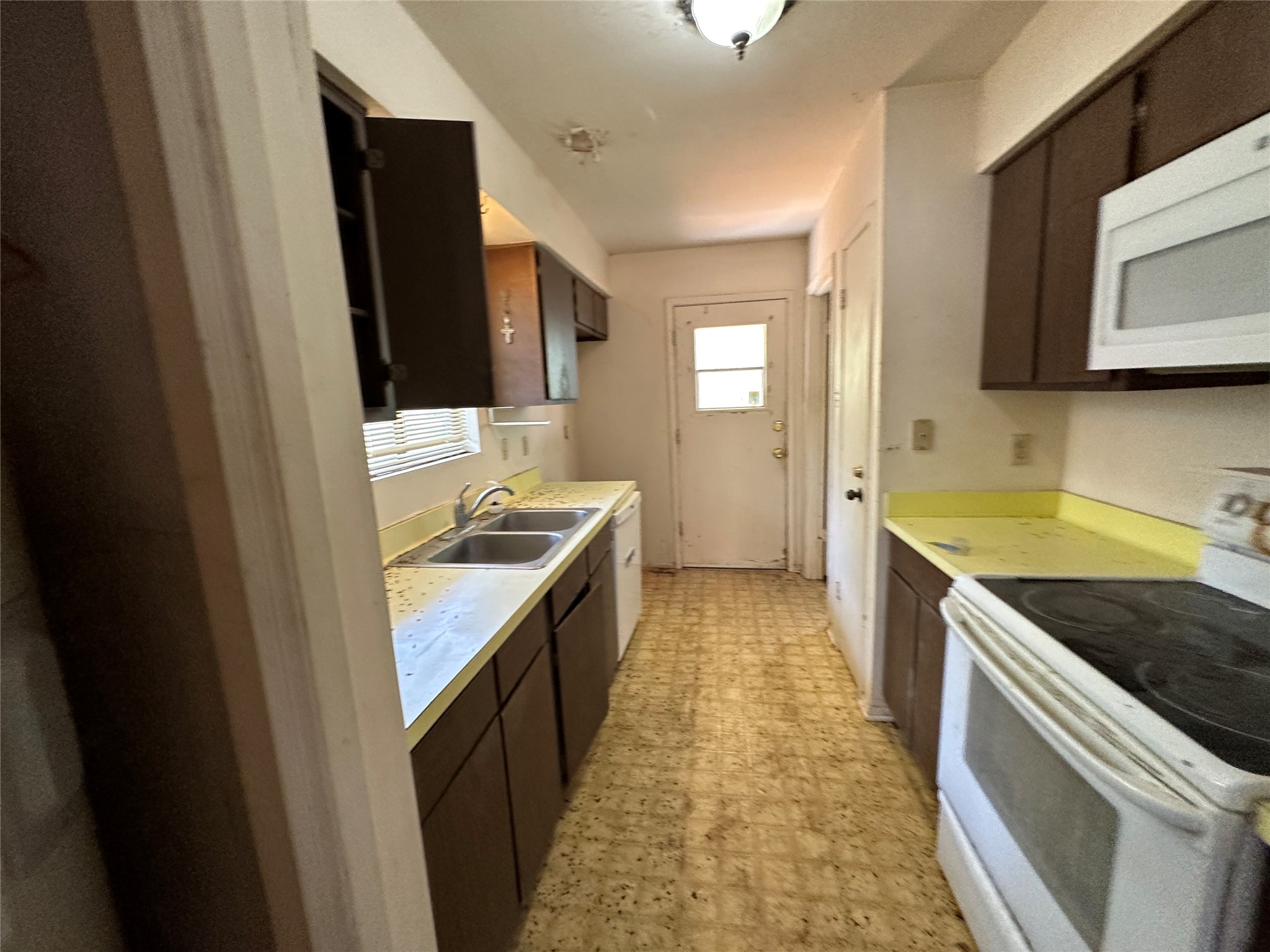 Property image 11 / 18