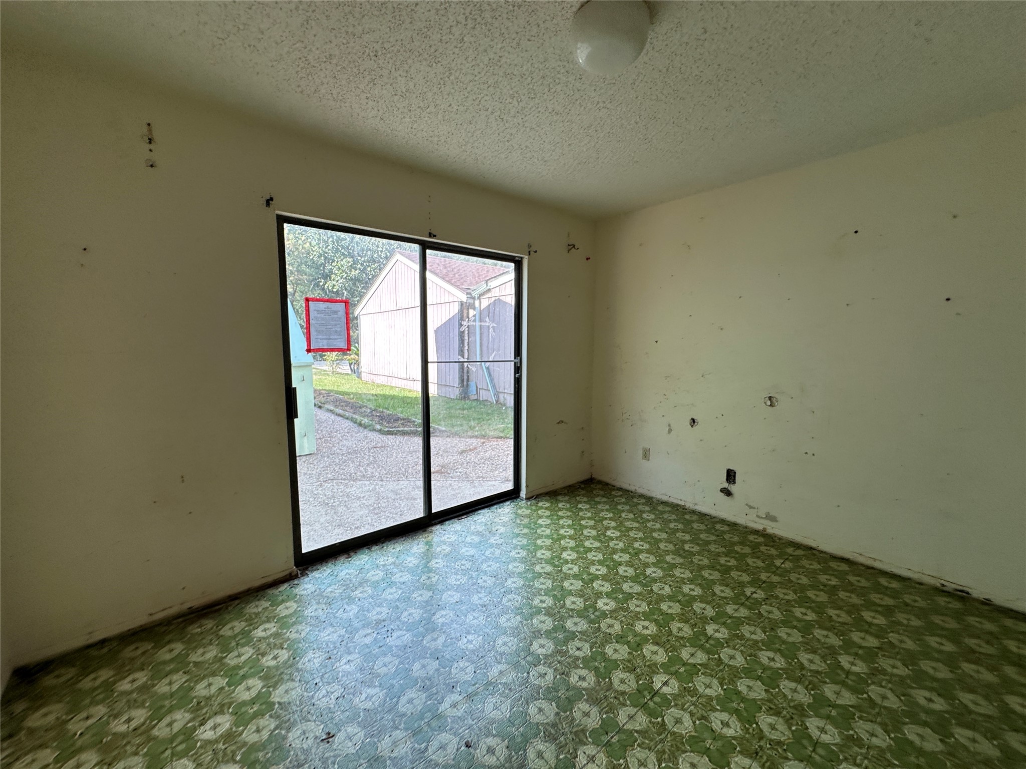 Property image 13 / 18