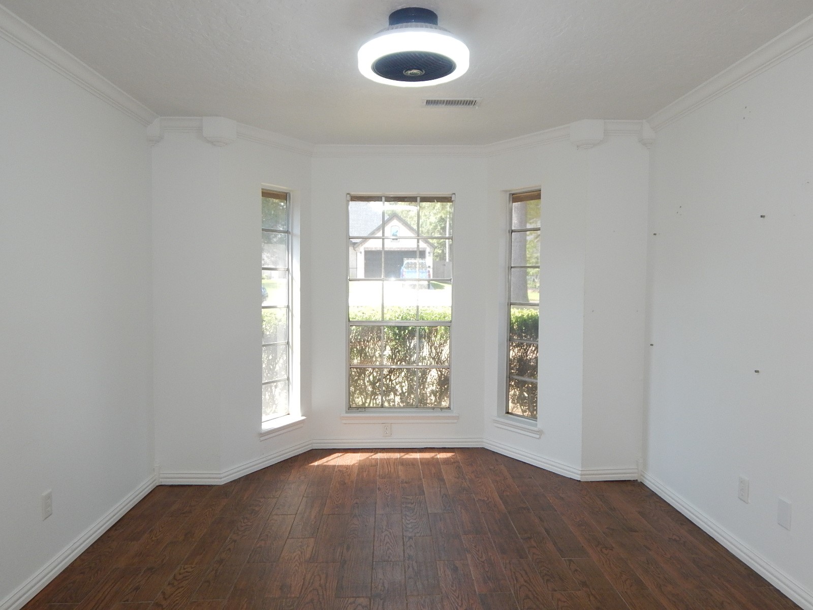 Property image 7 / 9