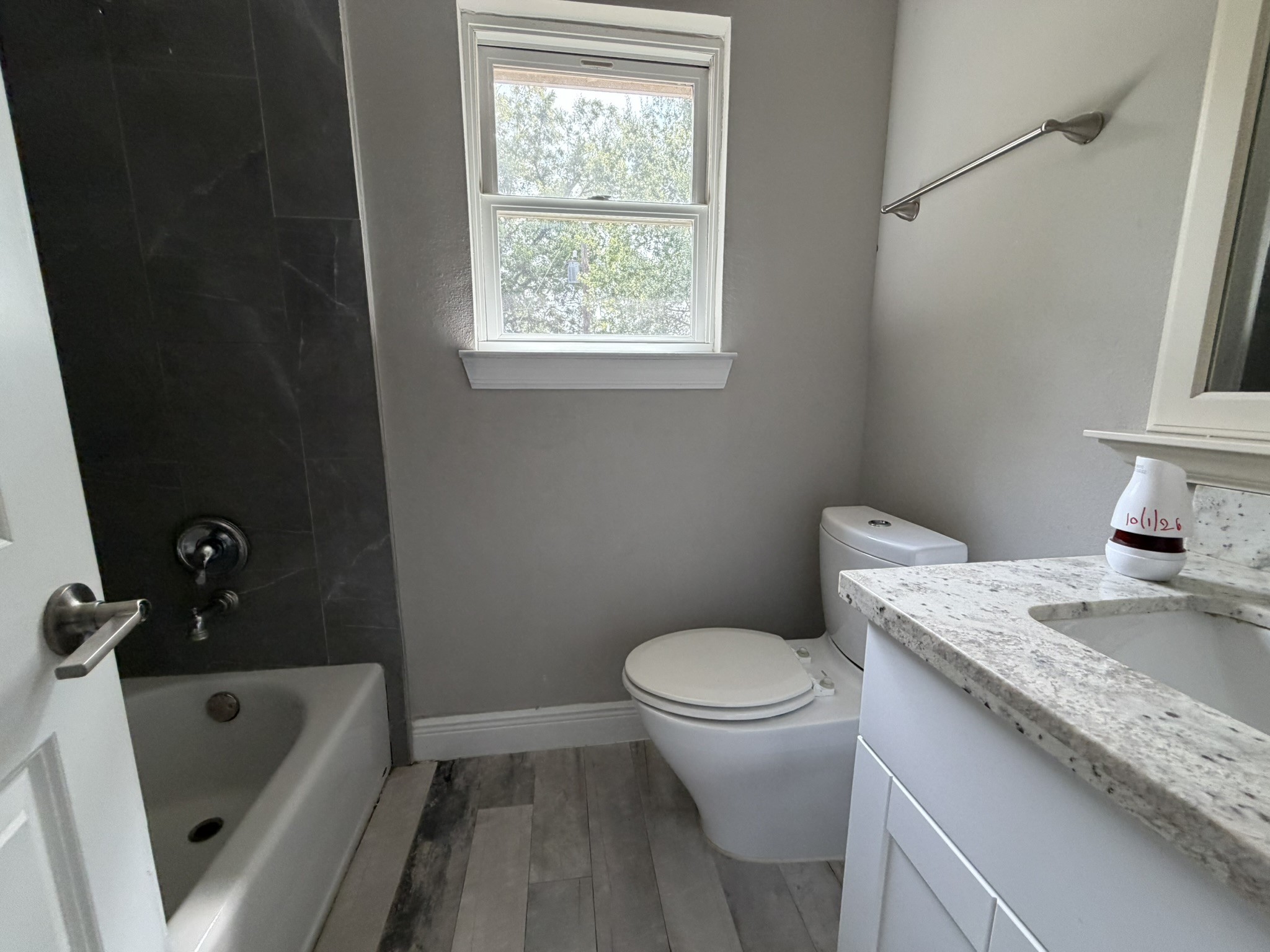 Property image 16 / 22