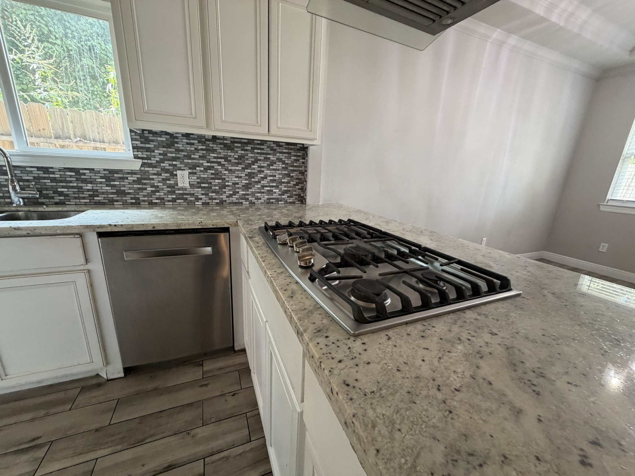 Property image 7 / 22
