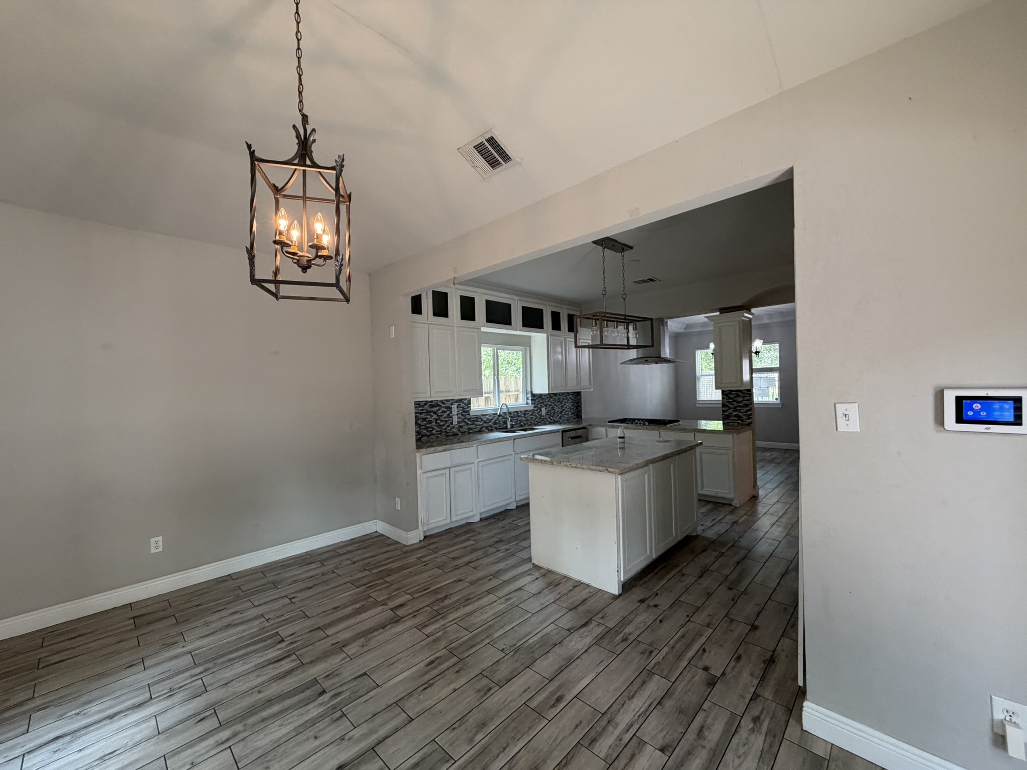 Property image 9 / 22